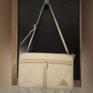 Liz Claiborne Crossbody Bag Taupe Beige Signature Logo Geo 80’s Vintage EUC